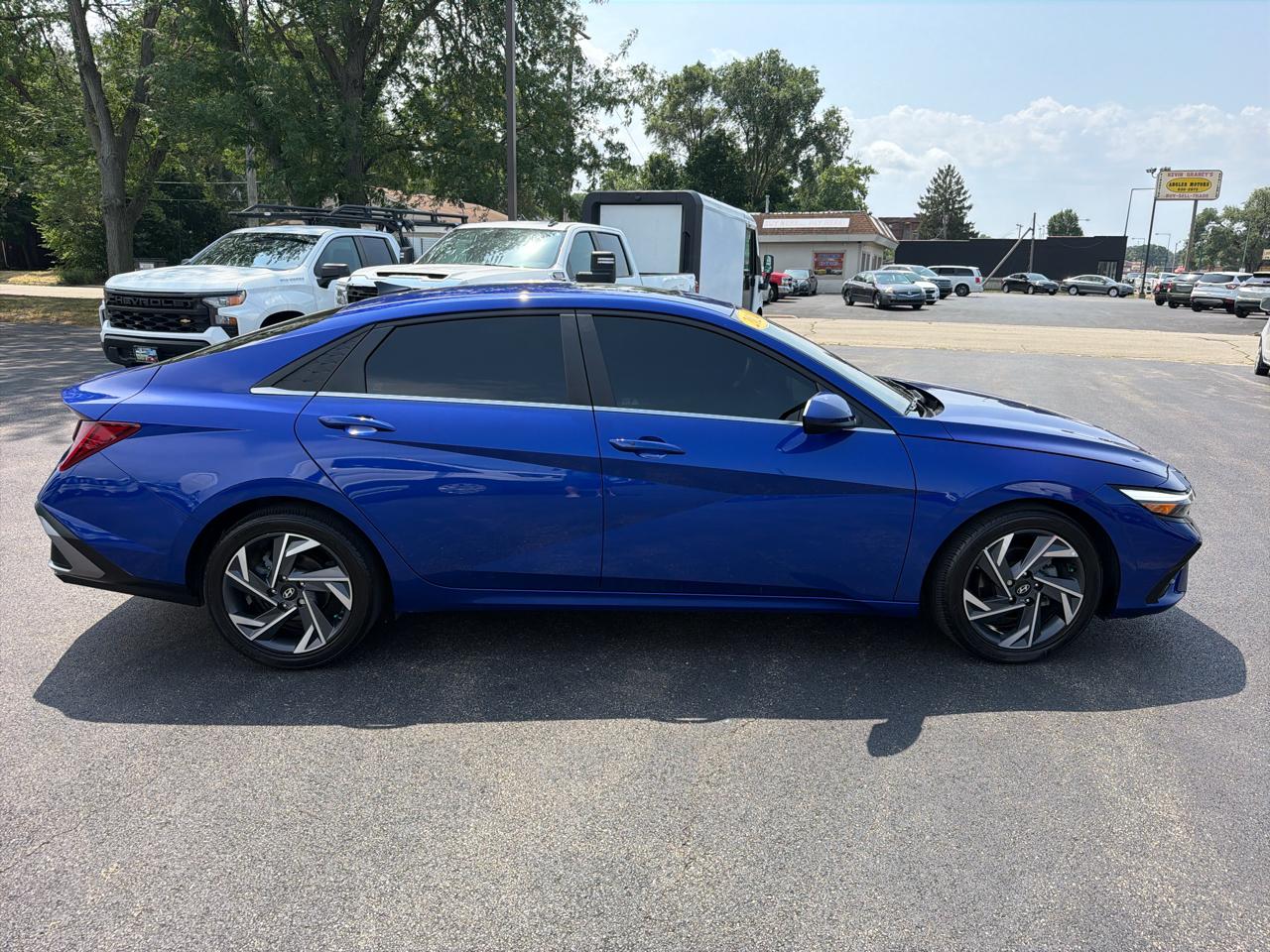 Hyundai Elantra SEL IVT 2024