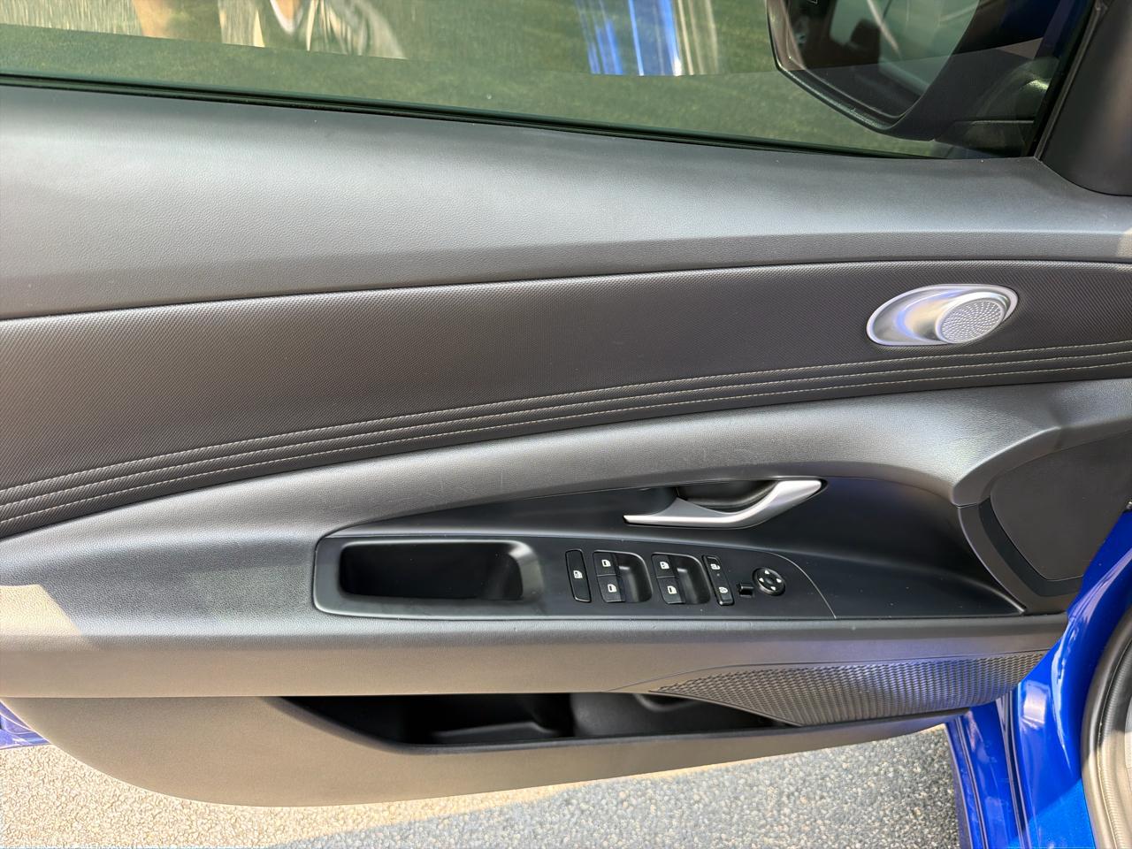 Hyundai Elantra SEL IVT 2024