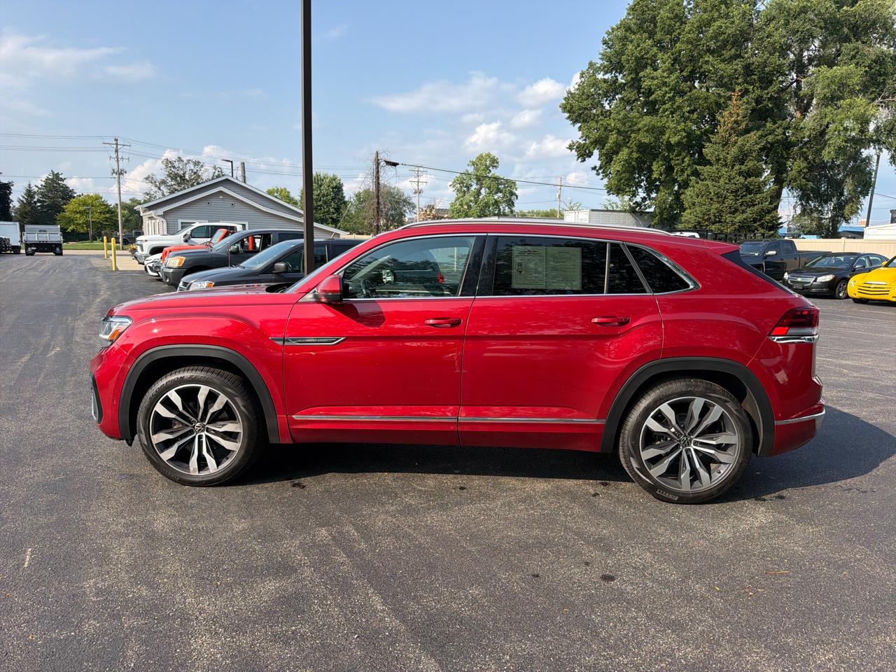 Volkswagen Atlas Cross Sport 3.6L V6 SEL Premium R-Line 4MOTION 2021