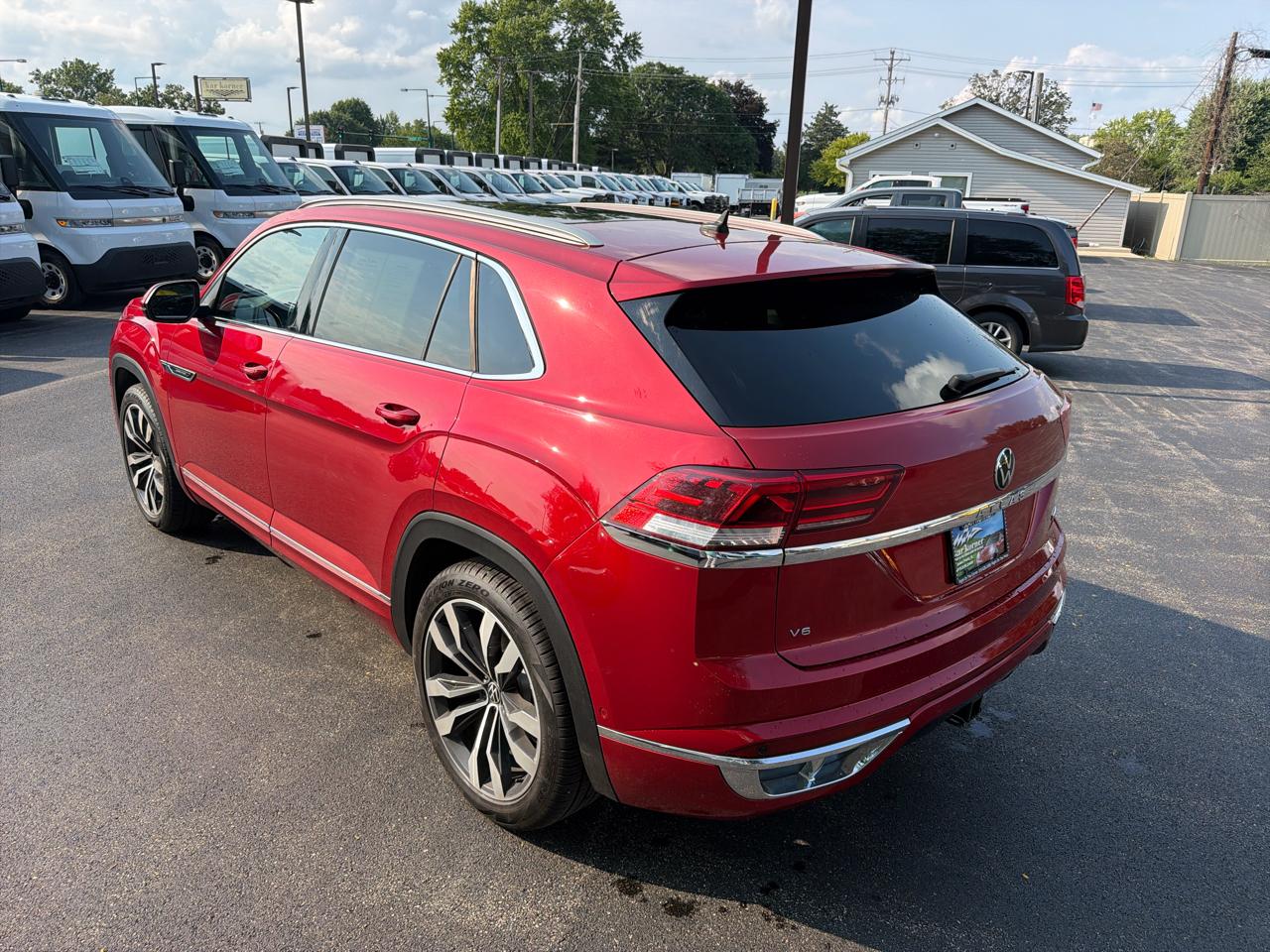 Volkswagen Atlas Cross Sport 3.6L V6 SEL Premium R-Line 4MOTION 2021