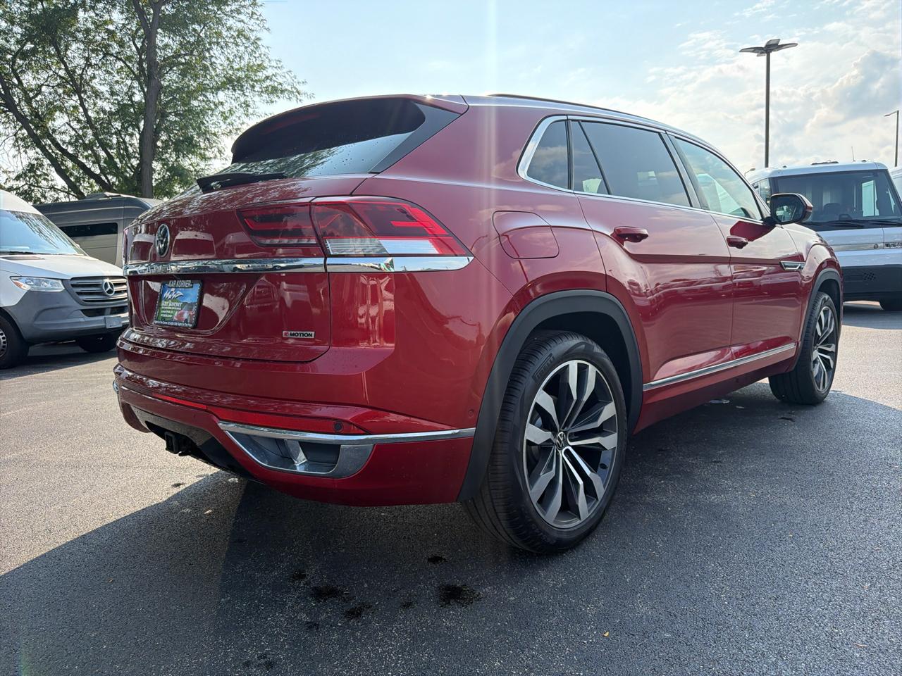 Volkswagen Atlas Cross Sport 3.6L V6 SEL Premium R-Line 4MOTION 2021