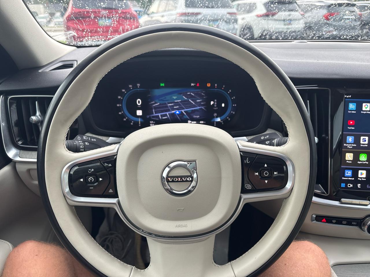 Volvo S60 B5 FWD Plus Dark Theme 2023