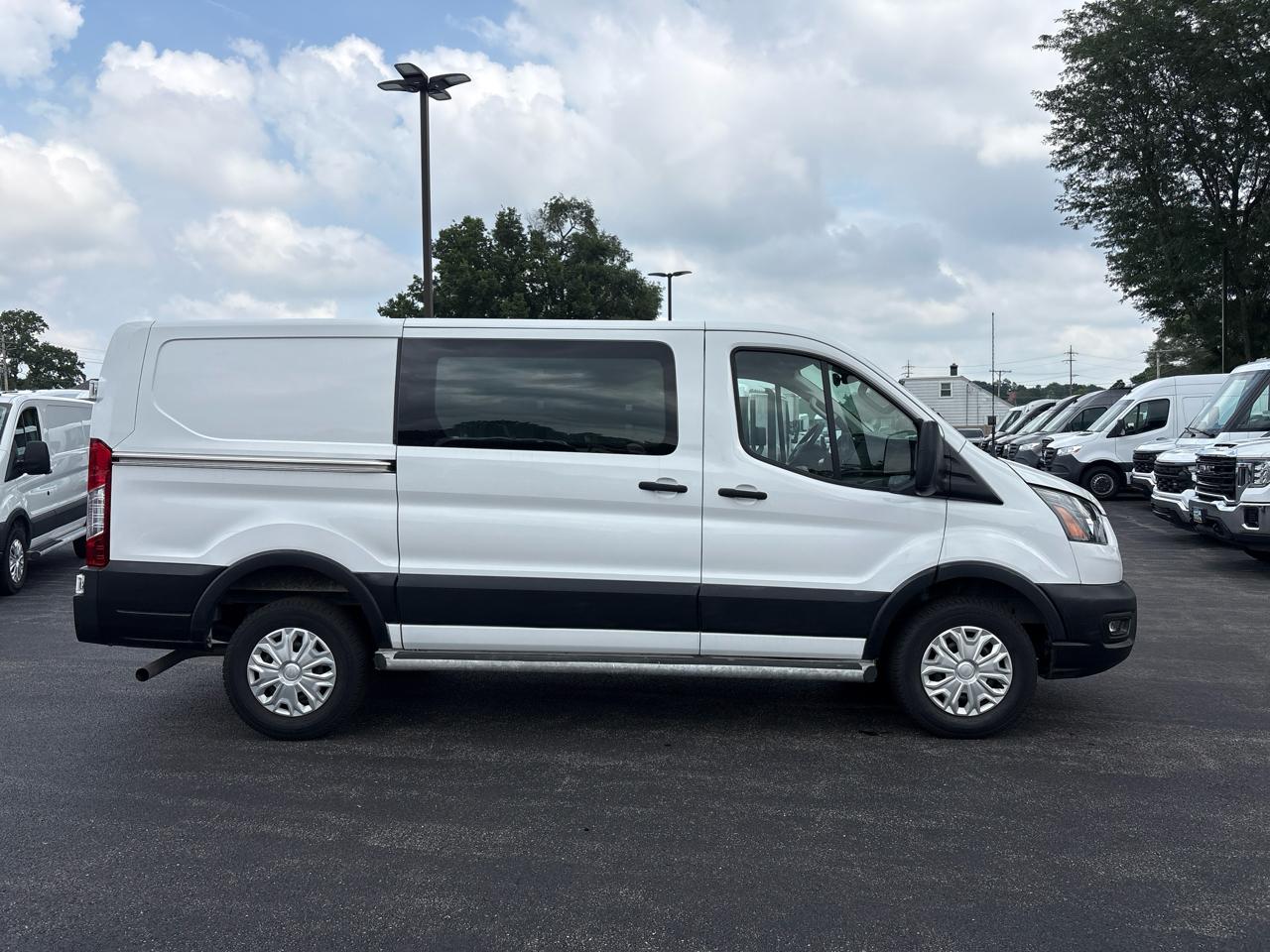 Ford Transit Cargo Van T-250 130" Low Rf 9070 GVWR RWD 2025