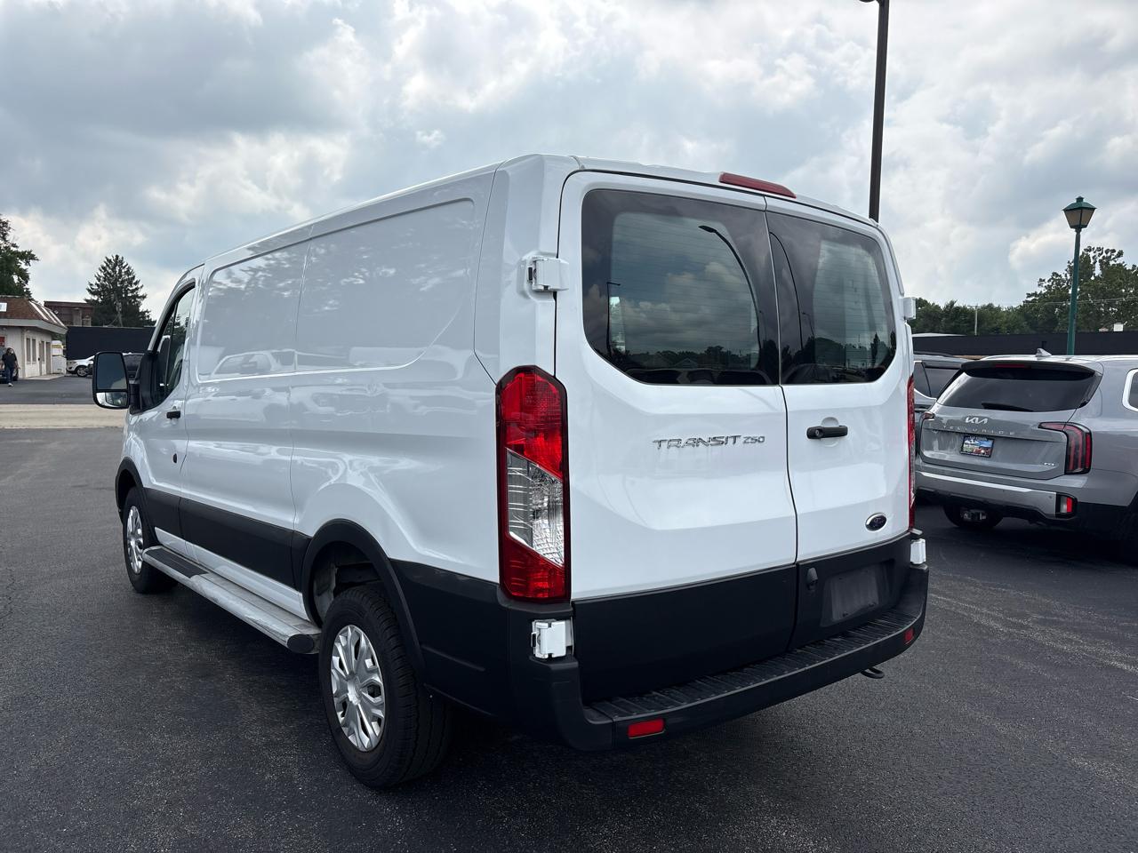 Ford Transit Cargo Van T-250 130" Low Rf 9070 GVWR RWD 2025