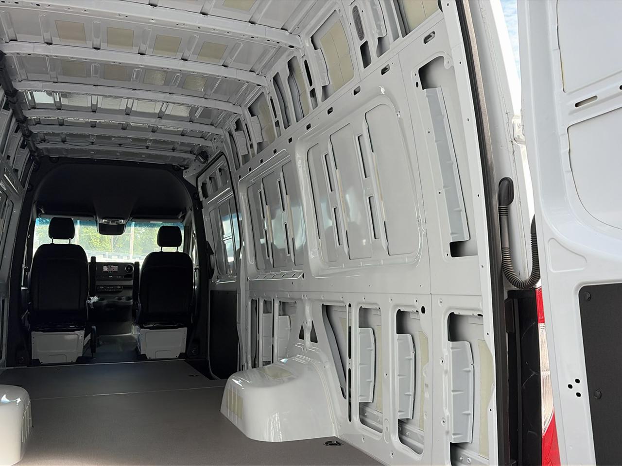 Mercedes-Benz Sprinter Cargo Van 3500XD High Roof I4 Diesel HO 170" Extended RWD 2024