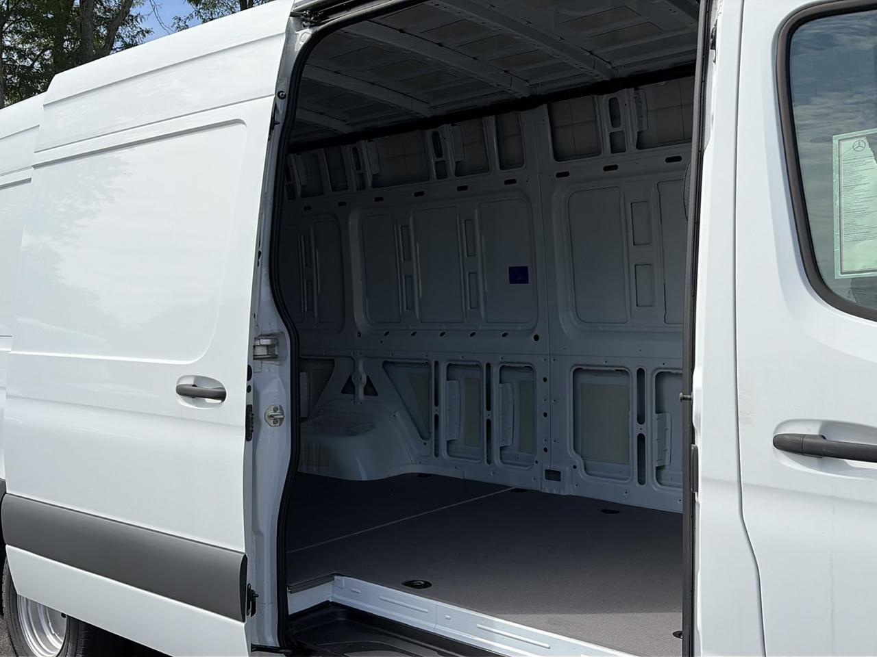Mercedes-Benz Sprinter Cargo Van 3500XD High Roof I4 Diesel HO 170" Extended RWD 2024
