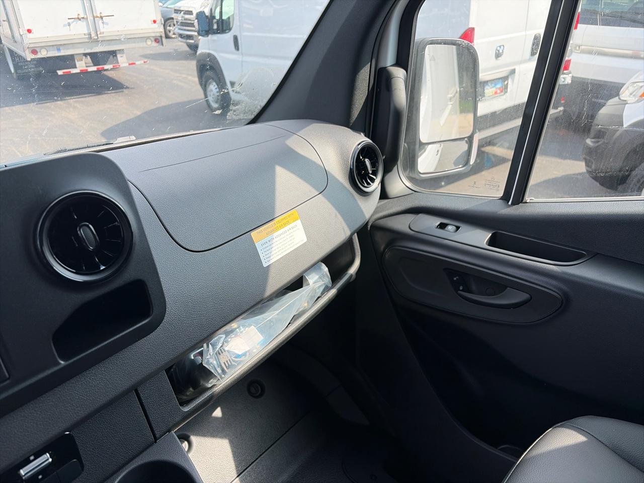 Mercedes-Benz Sprinter Cargo Van 2500 High Roof I4 Diesel HO 170" AWD 2025