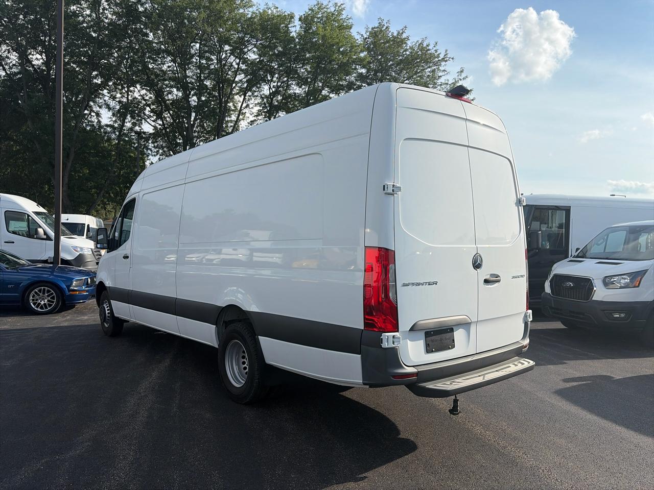 Mercedes-Benz Sprinter Cargo Van 3500XD High Roof I4 Diesel HO 170" Extended RWD 2024