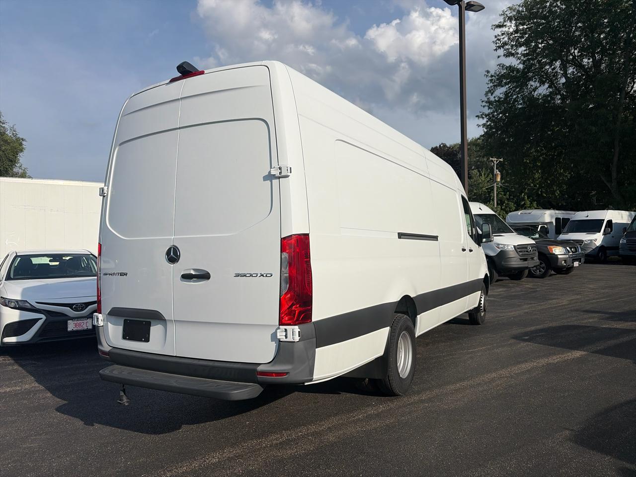 Mercedes-Benz Sprinter Cargo Van 3500XD High Roof I4 Diesel HO 170" Extended RWD 2024