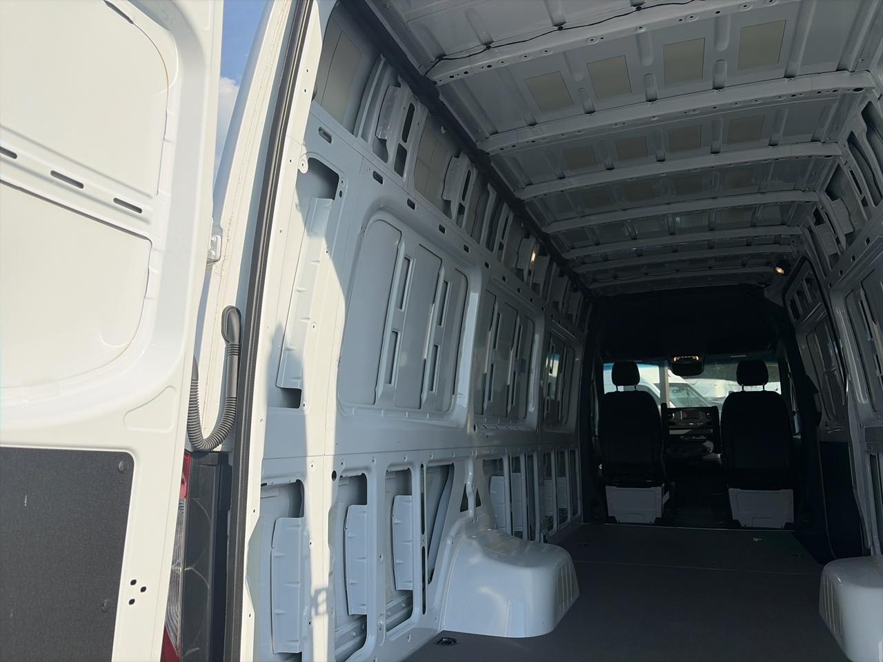 Mercedes-Benz Sprinter Cargo Van 3500XD High Roof I4 Diesel HO 170" Extended RWD 2024