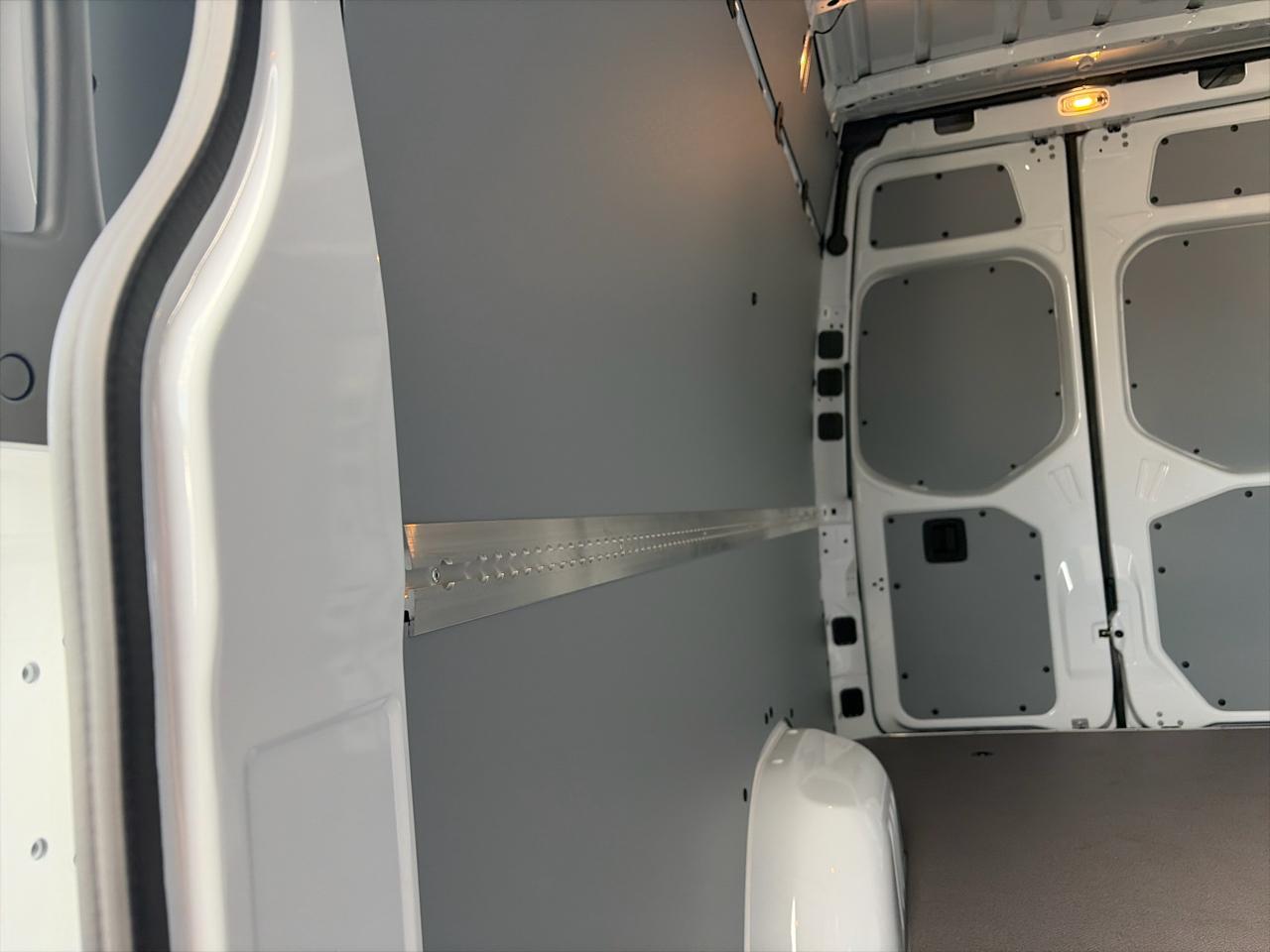 Mercedes-Benz Sprinter Cargo Van 2500 High Roof I4 Diesel HO 170" AWD 2025