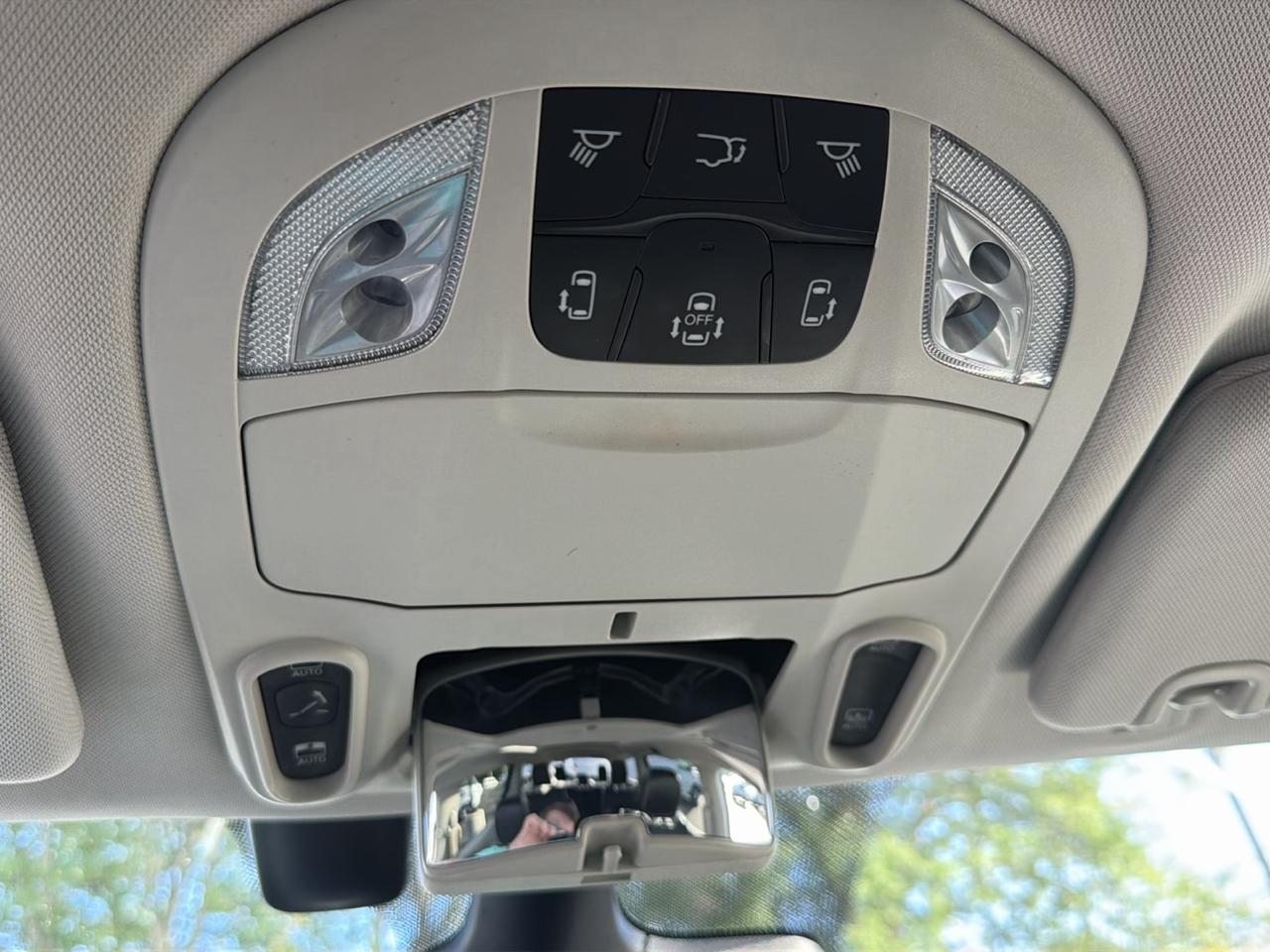 Chrysler Pacifica Hybrid Limited FWD 2022