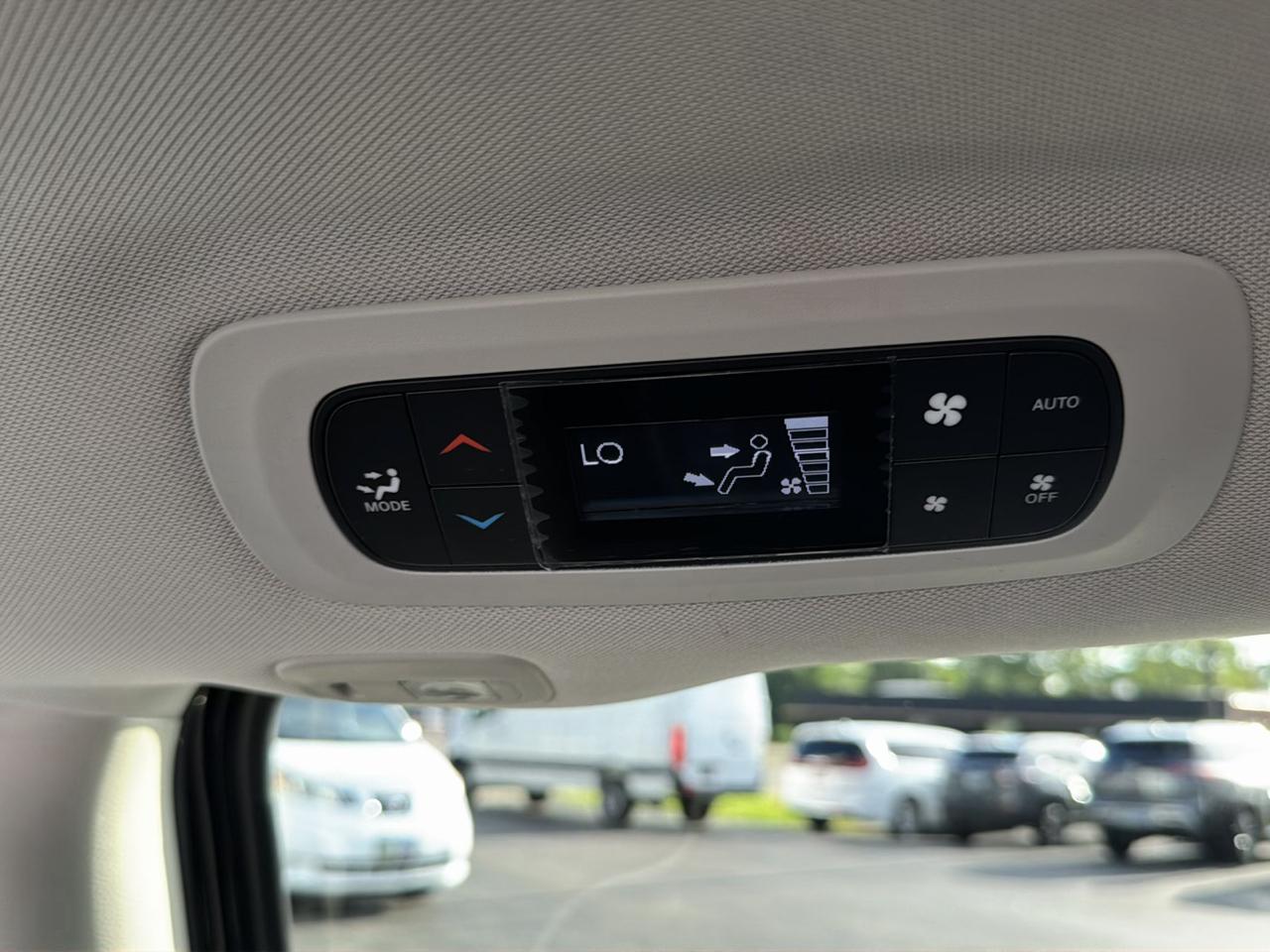Chrysler Pacifica Hybrid Limited FWD 2022