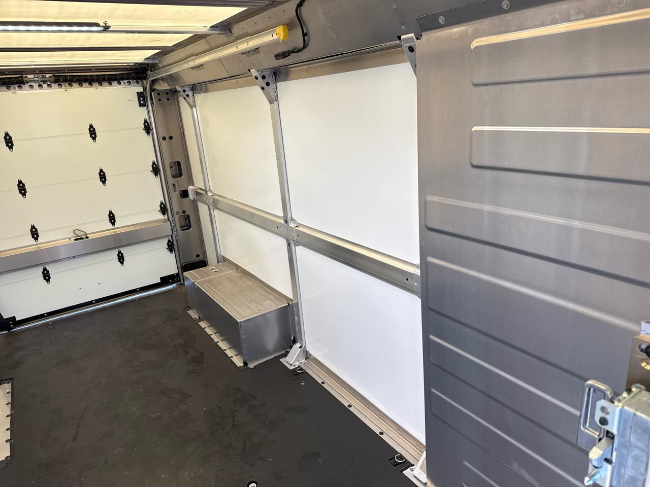 BrightDrop Zevo 600 eAWD 600 2024