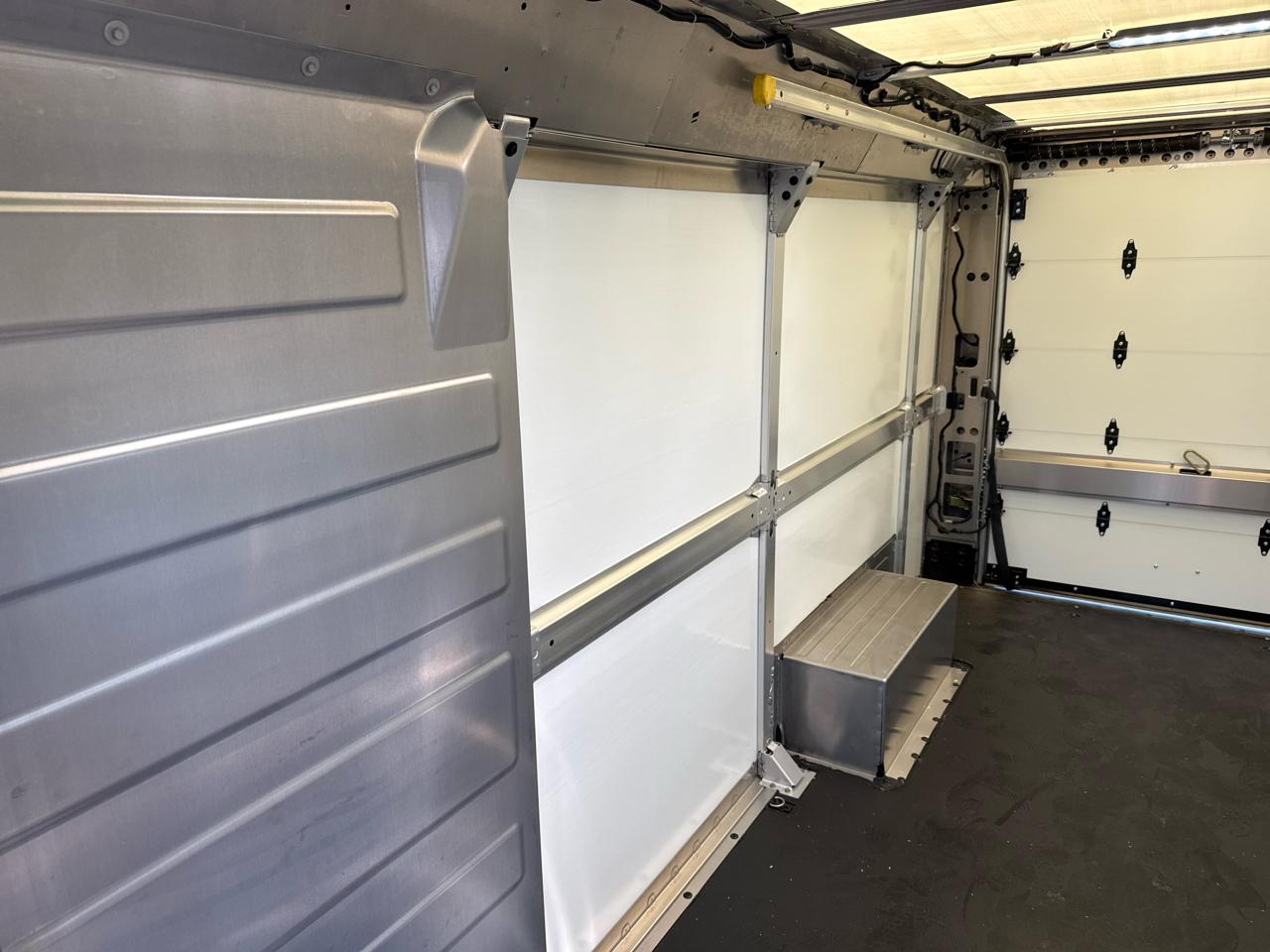 BrightDrop Zevo 600 eAWD 600 2024