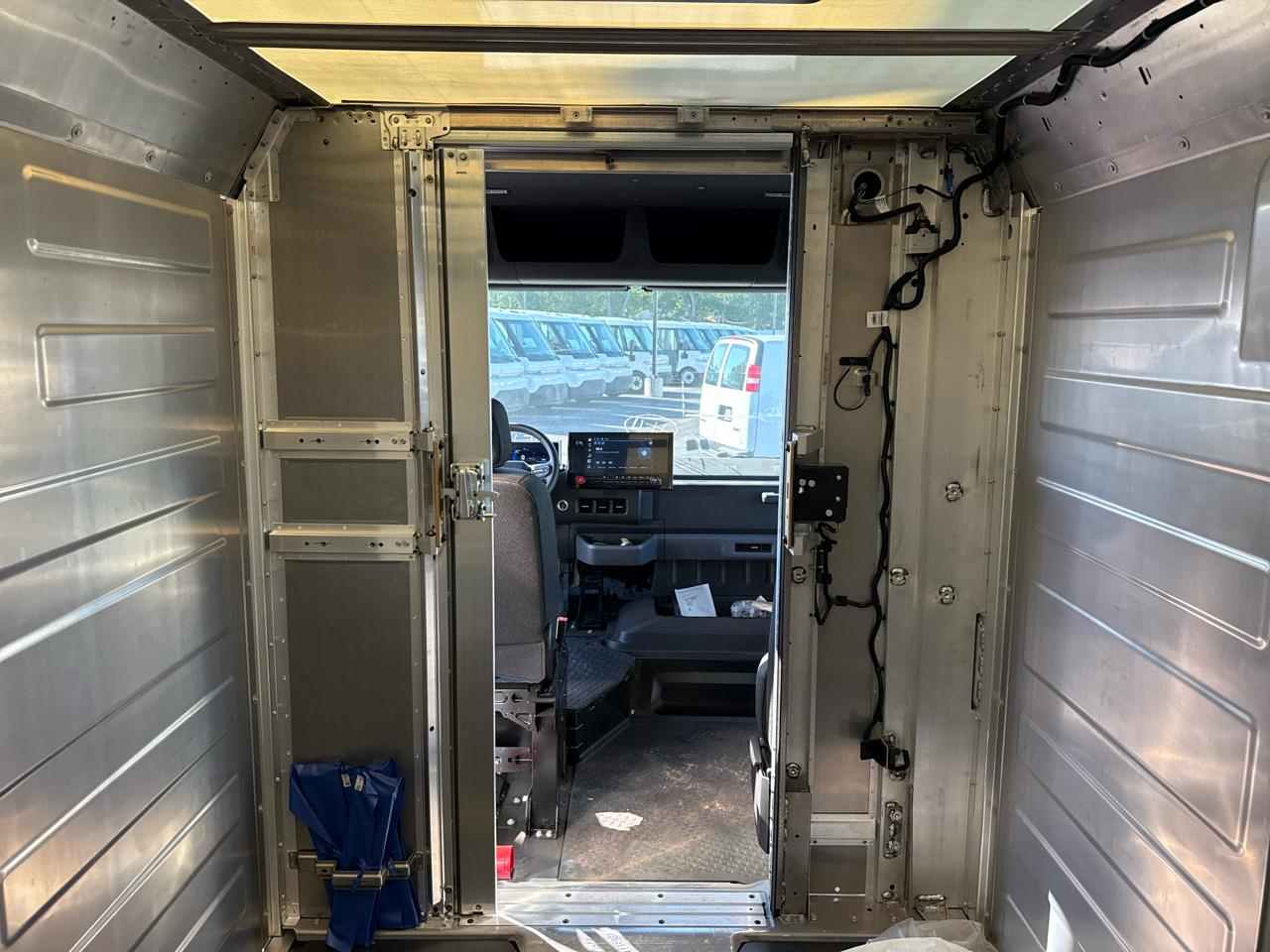 BrightDrop Zevo 600 eAWD 600 2024