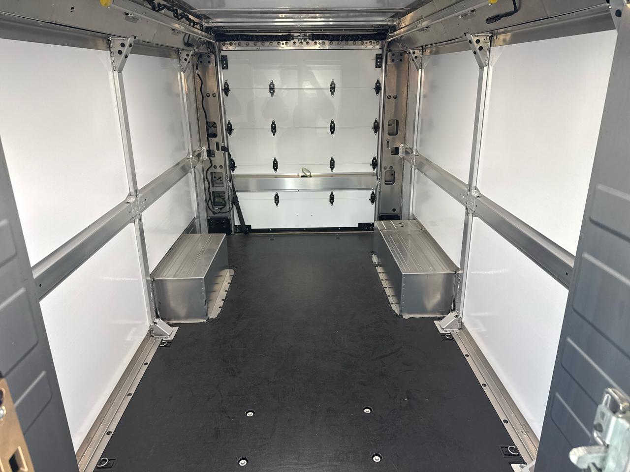 BrightDrop Zevo 600 eAWD 600 2024