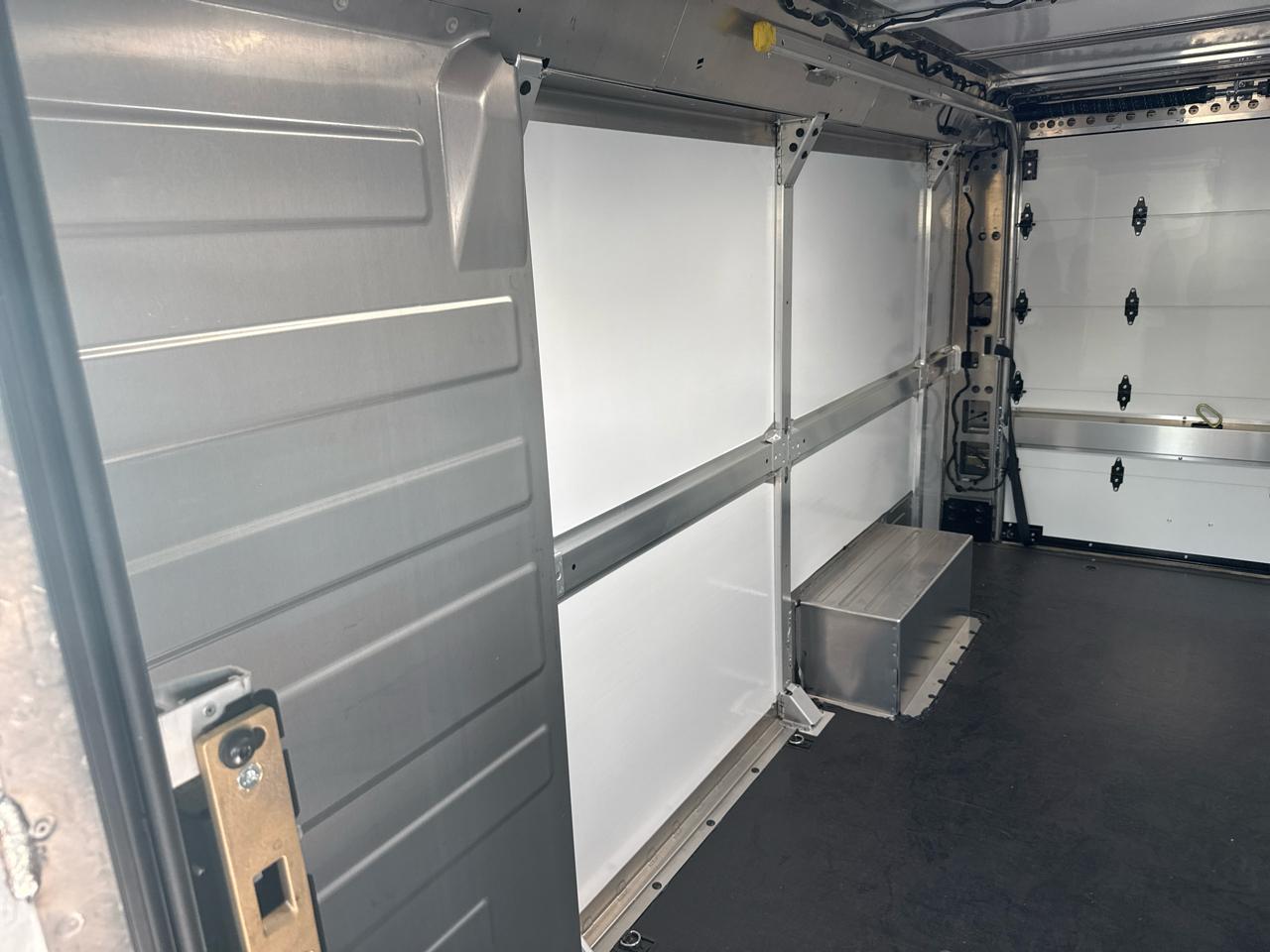 BrightDrop Zevo 600 eAWD 600 2024