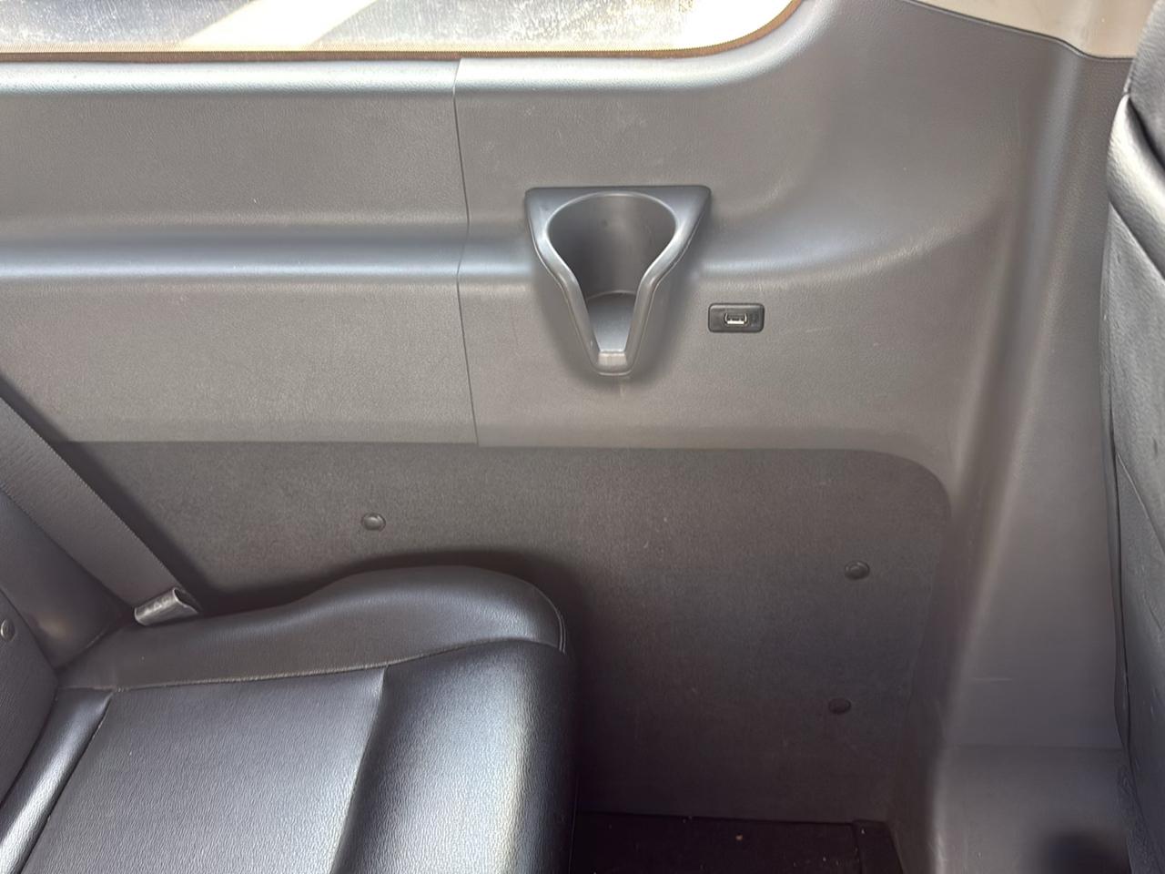 Ford Transit Passenger Wagon T-350 148" Low Roof XLT RWD 2020