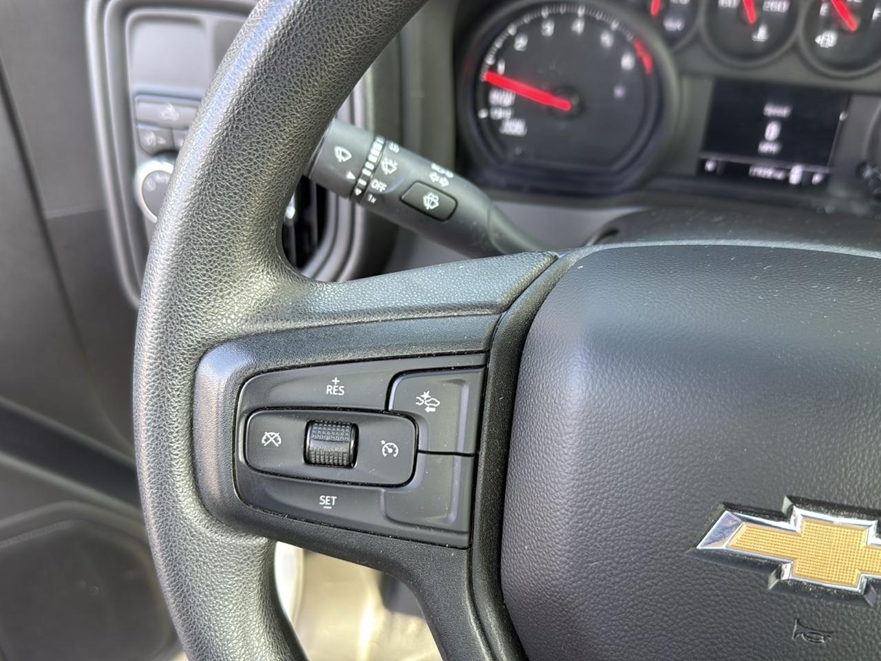 Chevrolet Silverado 1500 2WD Reg Cab 140" Work Truck 2025