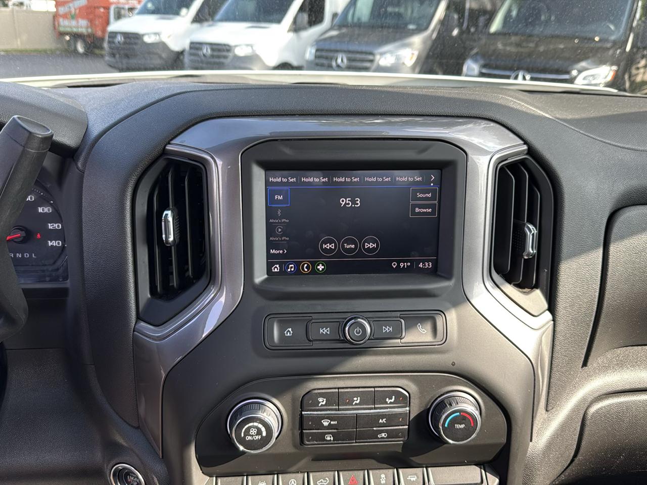 Chevrolet Silverado 1500 2WD Reg Cab 140" Work Truck 2025