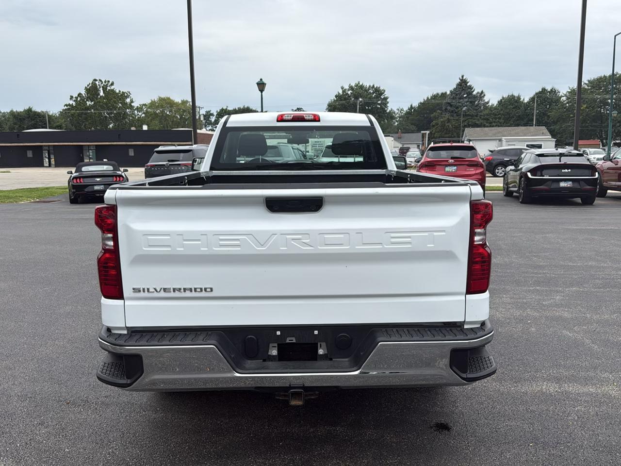 Chevrolet Silverado 1500 2WD Reg Cab 140" Work Truck 2025