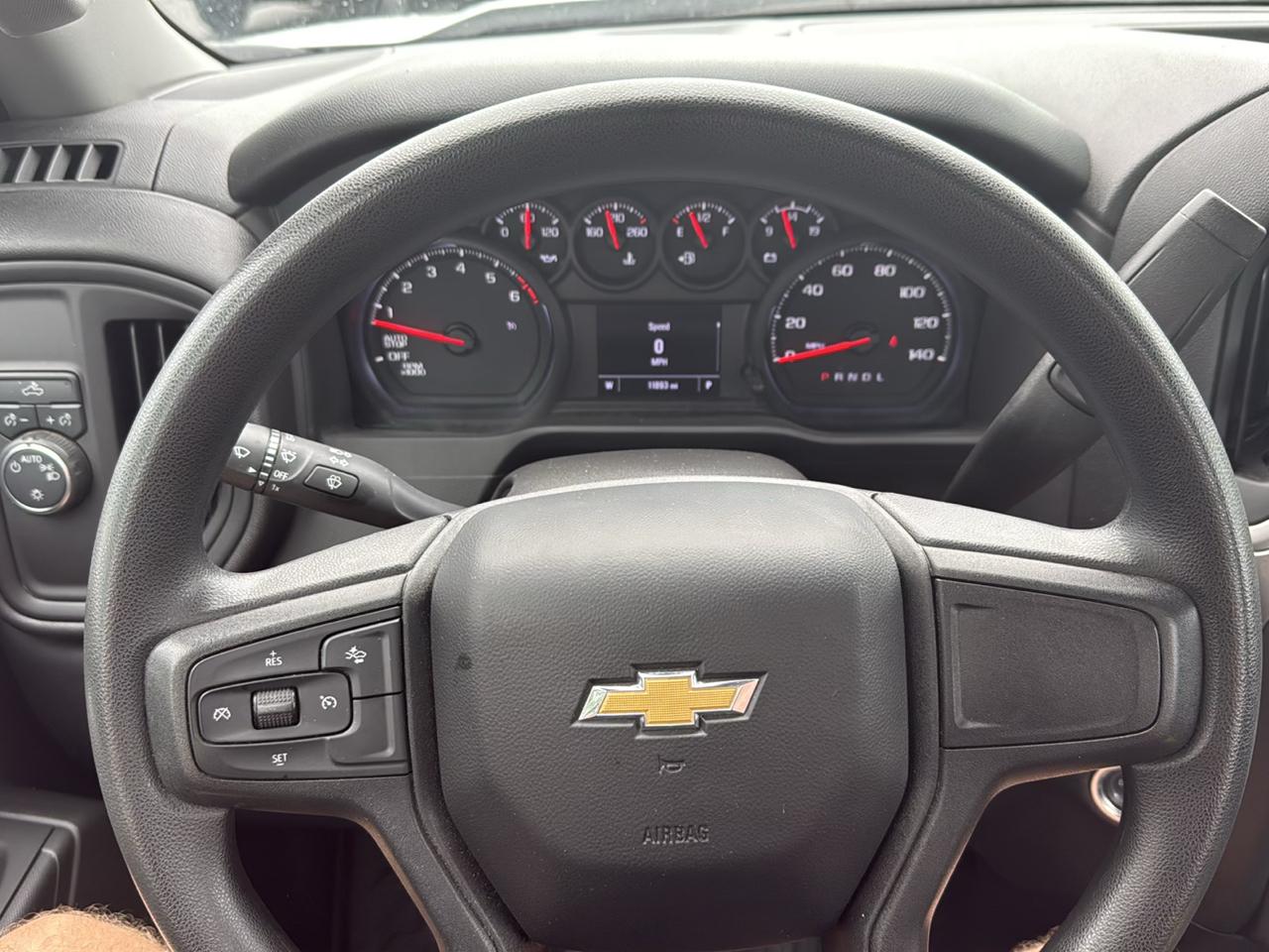 Chevrolet Silverado 1500 2WD Reg Cab 140" Work Truck 2025