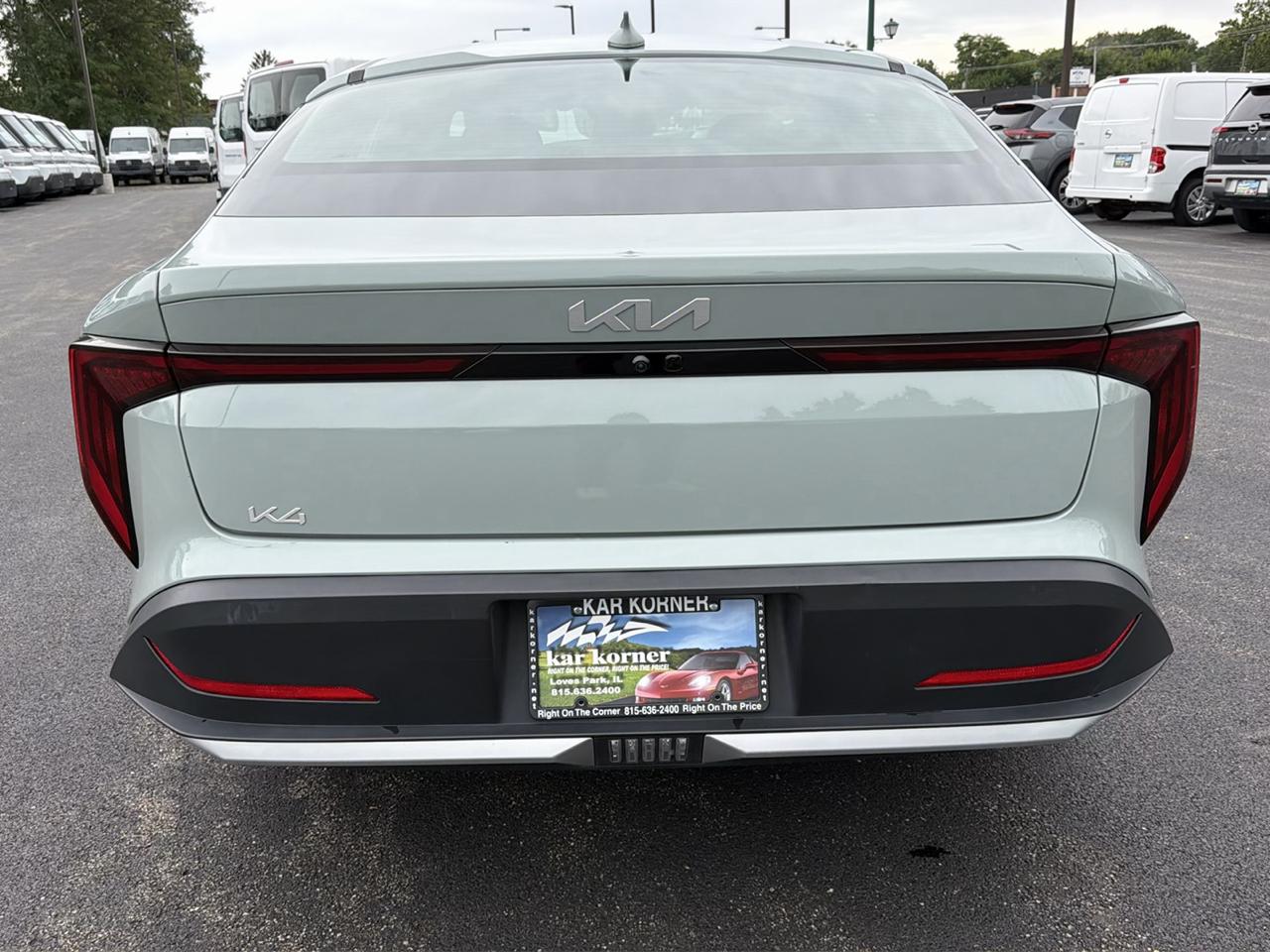 Kia K4 LXS FWD 2025