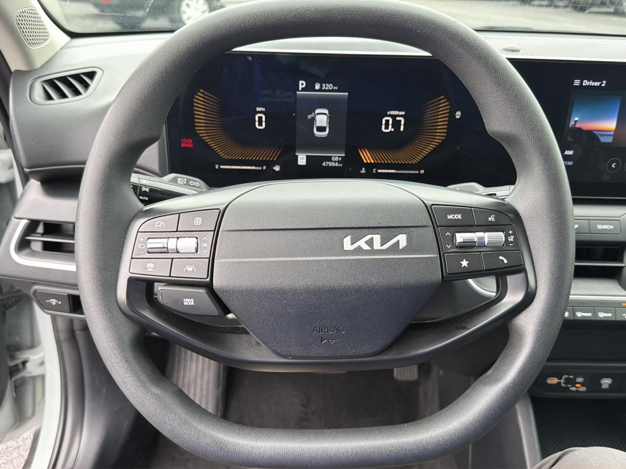 Kia K4 LXS FWD 2025