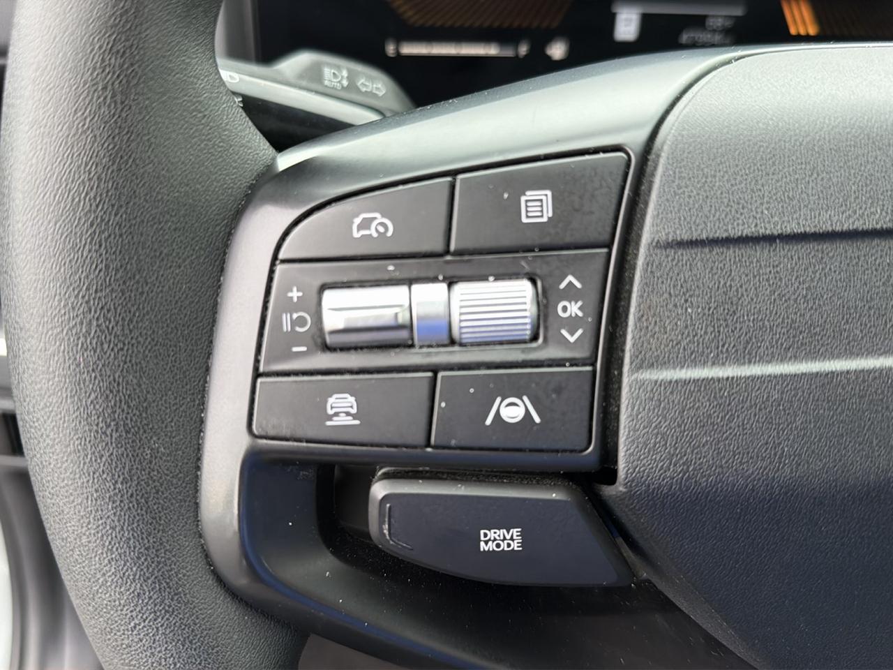 Kia K4 LXS FWD 2025