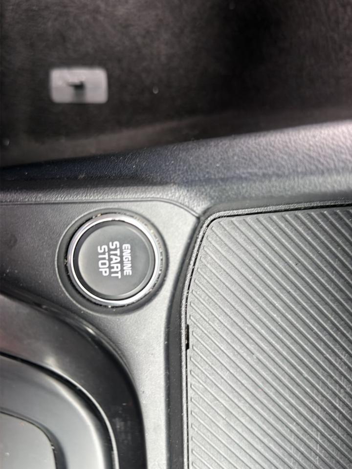 Kia K4 LXS FWD 2025