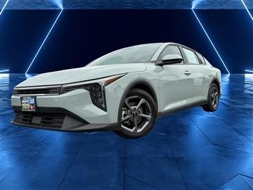 2025 Kia K4 LXS FWD