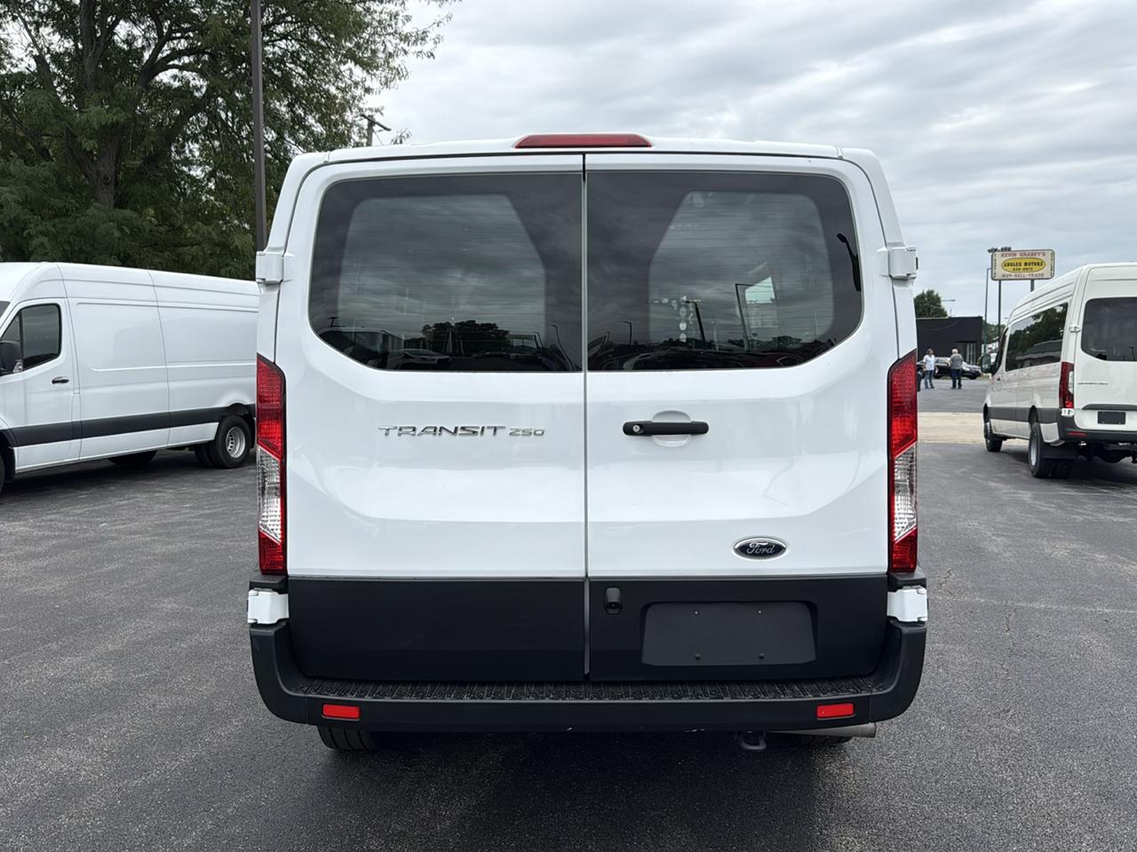 Ford Transit Cargo Van T-250 130" Low Rf 9070 GVWR RWD 2025