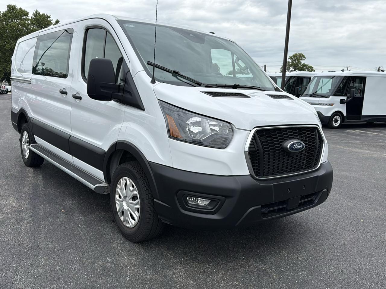 Ford Transit Cargo Van T-250 130" Low Rf 9070 GVWR RWD 2025