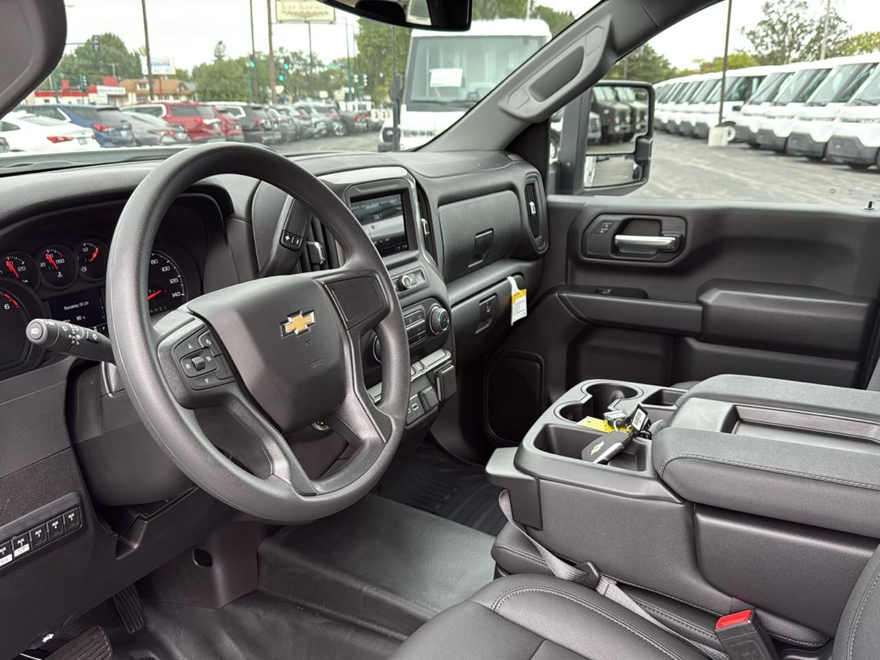 Chevrolet Silverado 2500HD 4WD Double Cab 162" Work Truck 2025
