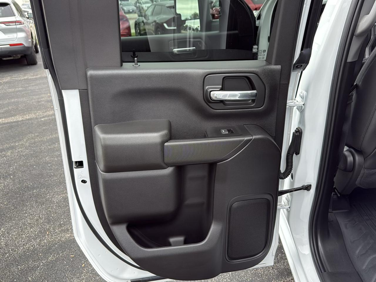 Chevrolet Silverado 2500HD 4WD Double Cab 162" Work Truck 2025