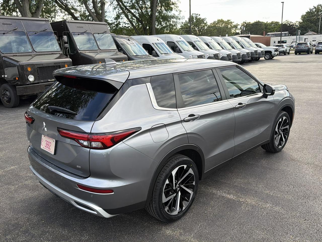 Mitsubishi Outlander SE Black Edition S-AWC 2023