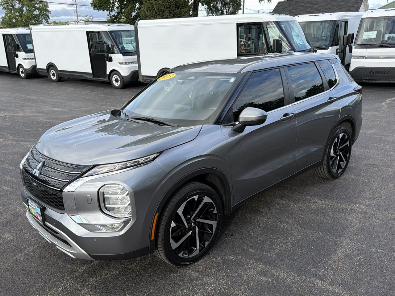 Mitsubishi Outlander SE Black Edition S-AWC 2023