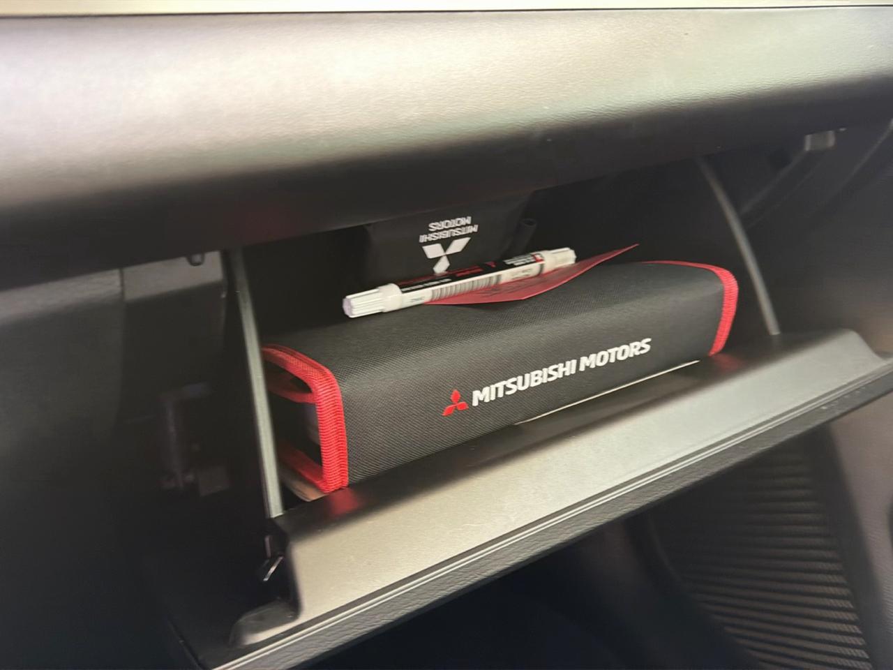Mitsubishi Outlander SE Black Edition S-AWC 2023