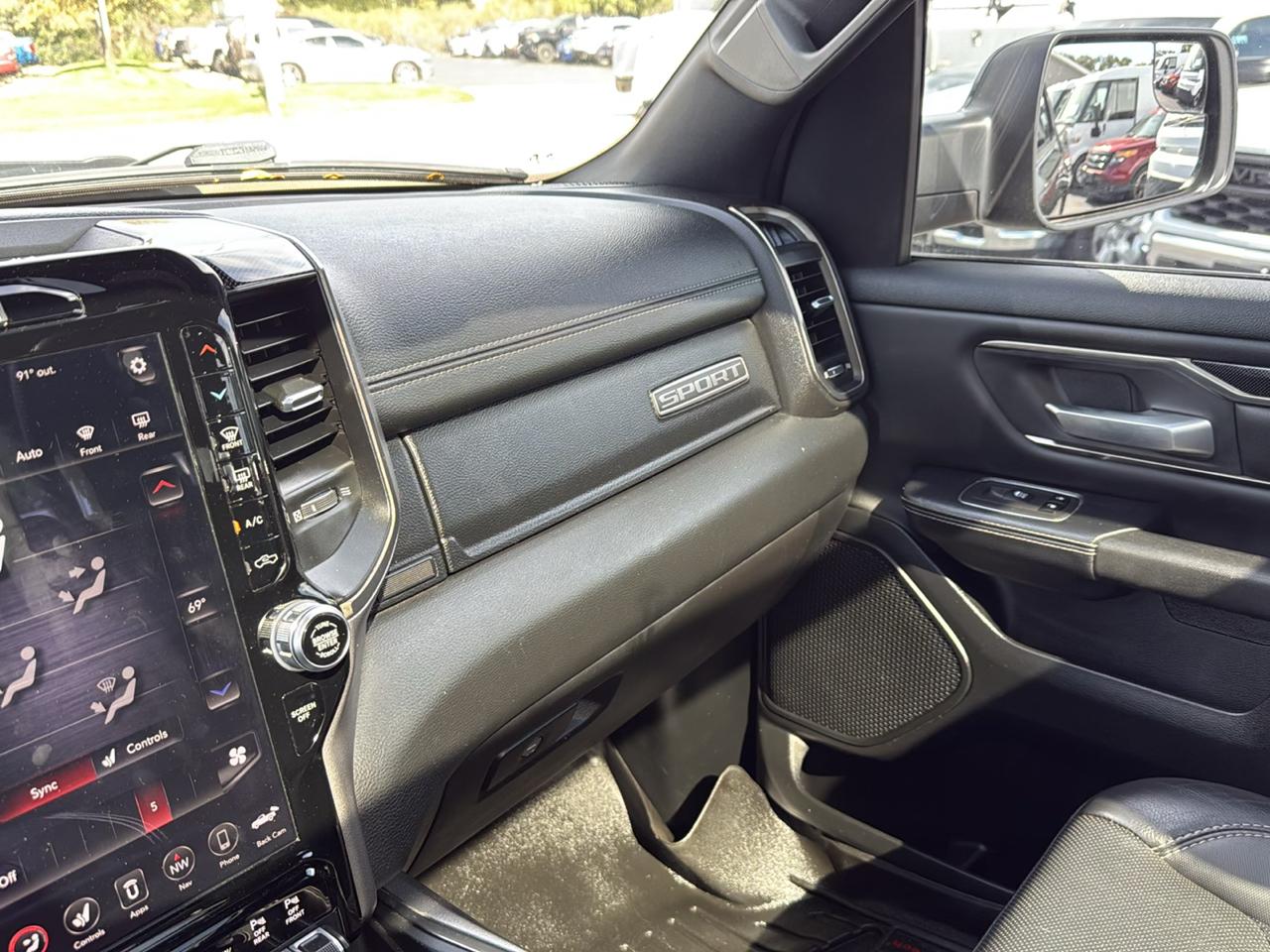RAM 1500 Sport 4x4 Crew Cab 5'7" Box 2019