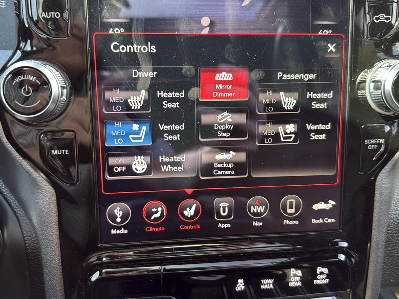 RAM 1500 Sport 4x4 Crew Cab 5'7" Box 2019