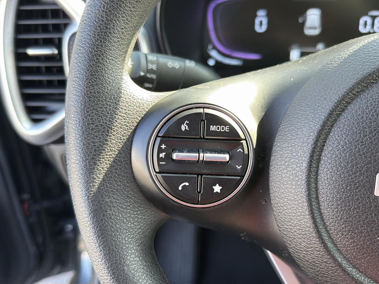 Kia Soul LX FWD 2025
