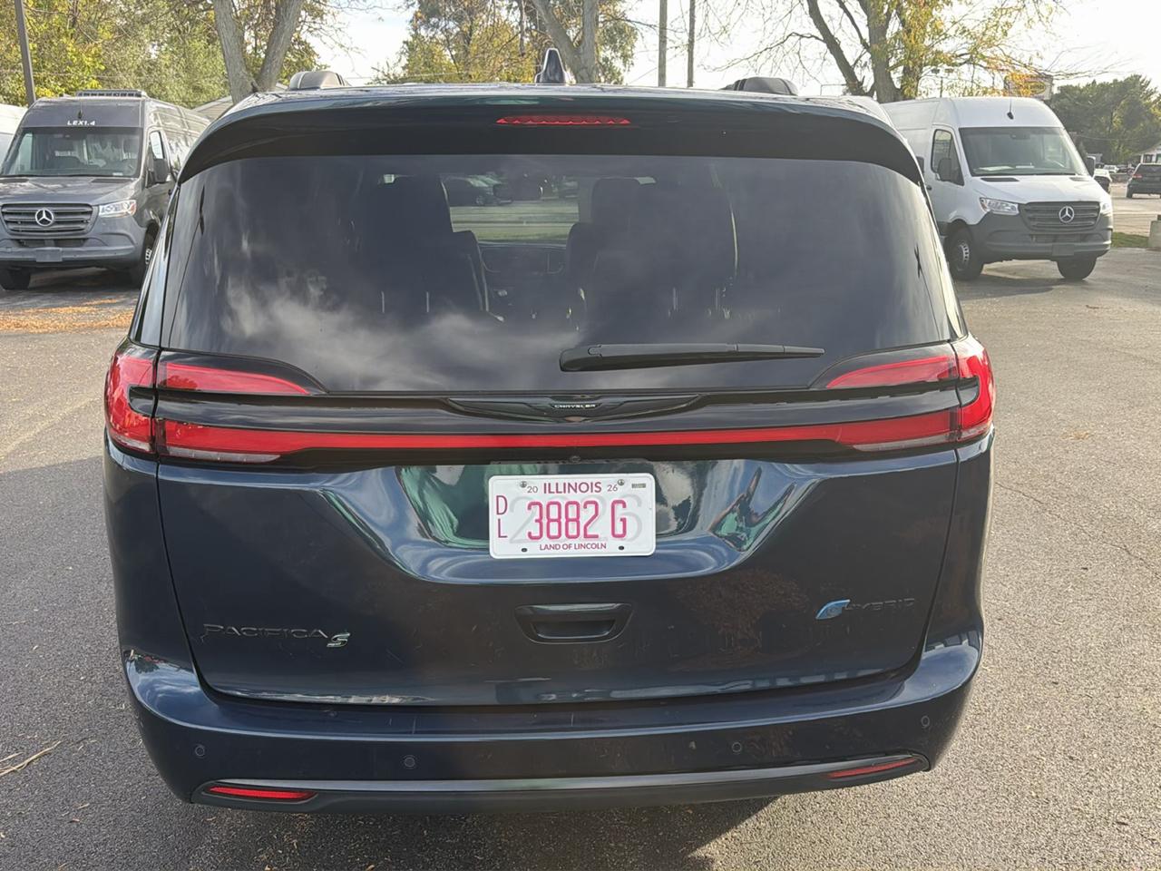 Chrysler Pacifica Hybrid Premium S Appearance Pkg FWD 2024