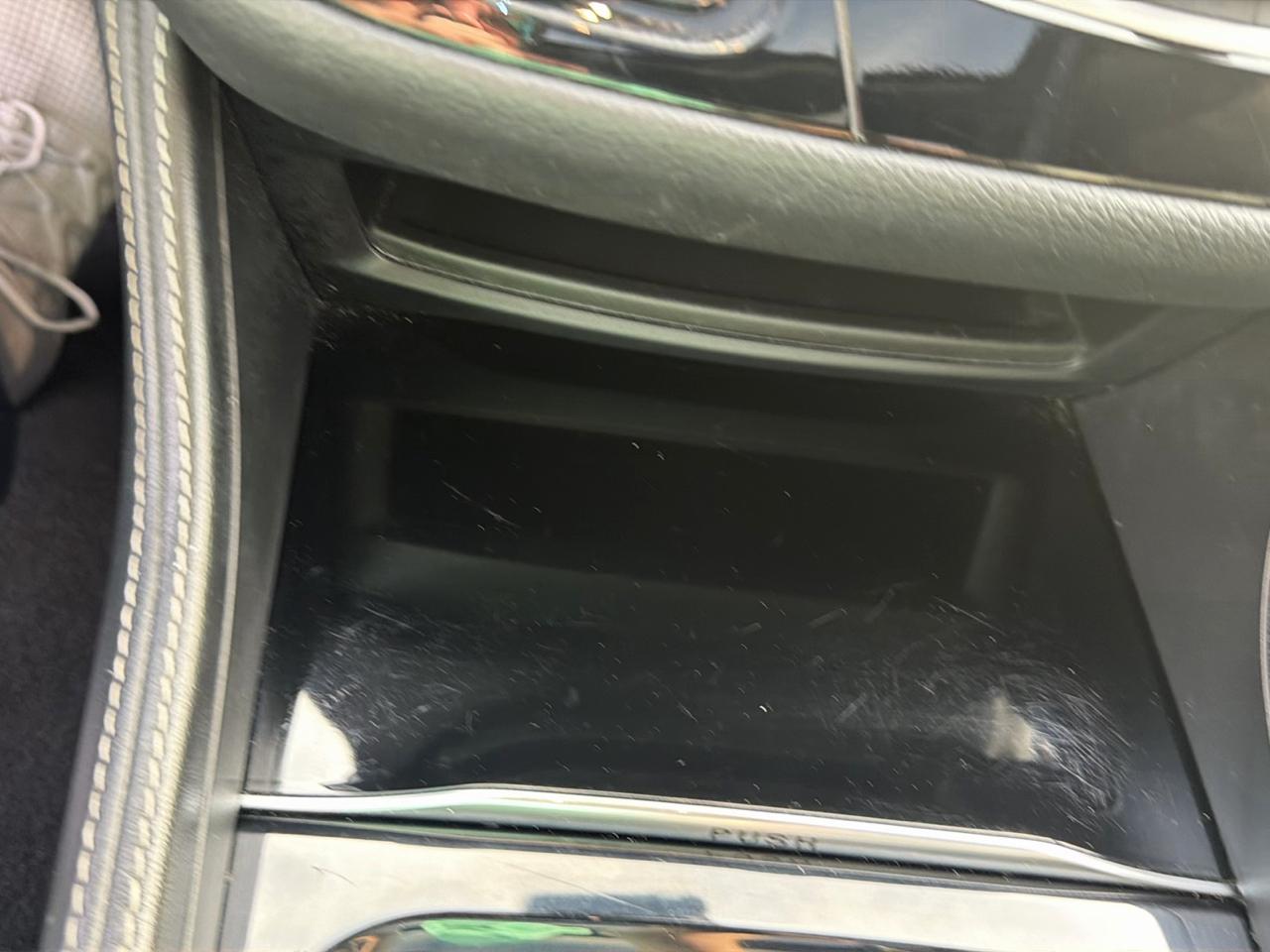 Chrysler Pacifica Hybrid Premium S Appearance Pkg FWD 2024