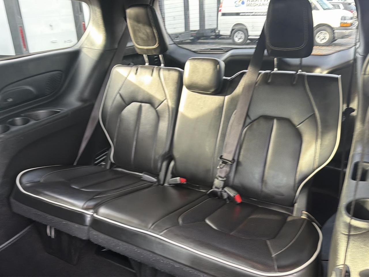 Chrysler Pacifica Hybrid Premium S Appearance Pkg FWD 2024