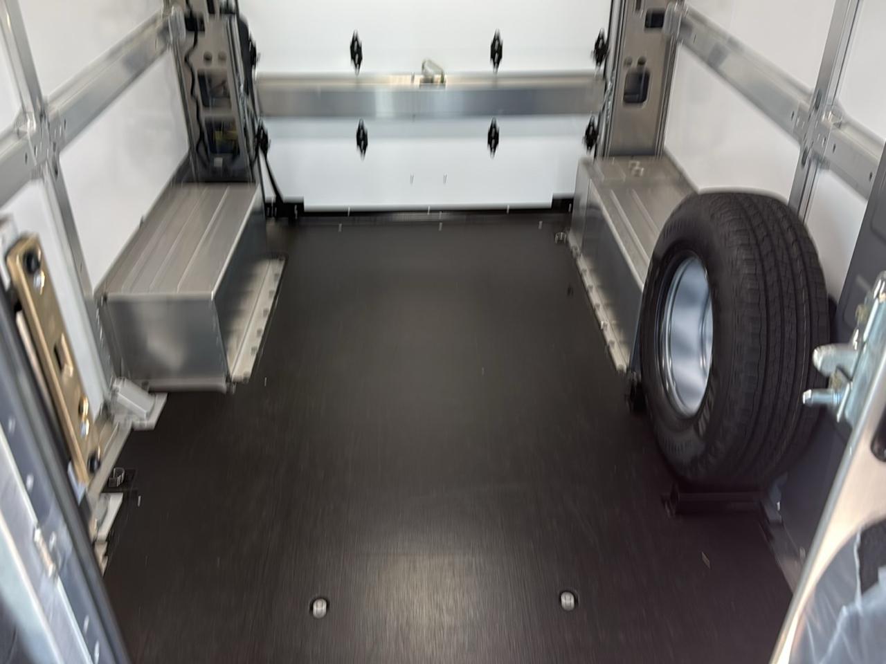 Chevrolet BrightDrop 400 eAWD 400 2025