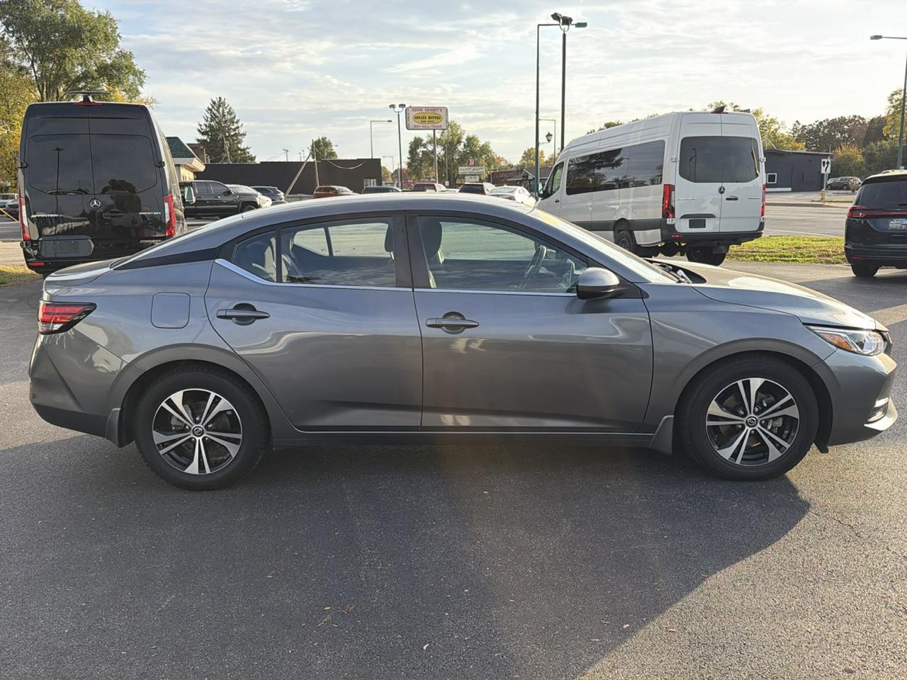 Nissan Sentra SV CVT 2023