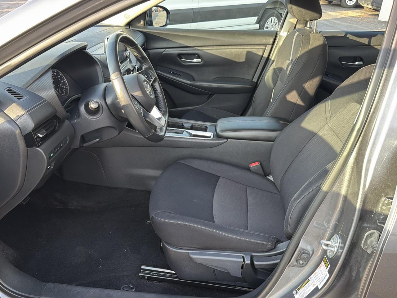 Nissan Sentra SV CVT 2023