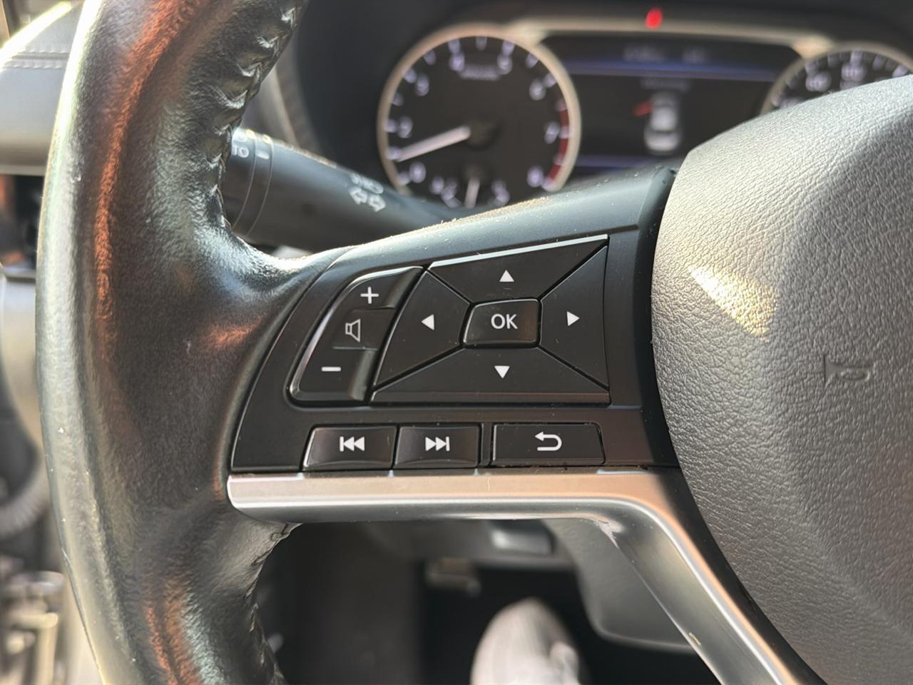 Nissan Sentra SV CVT 2023