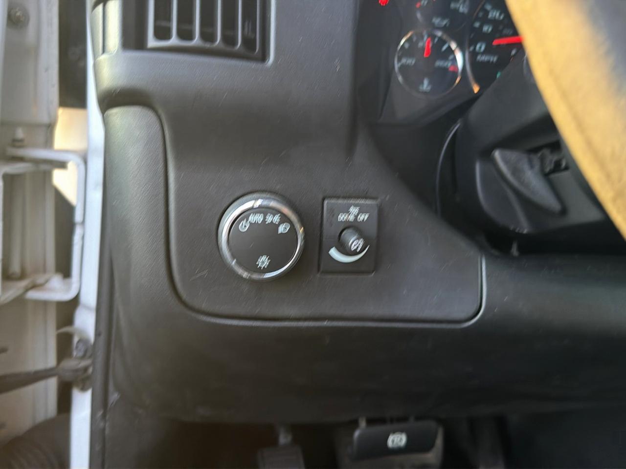 GMC Savana Cargo Van RWD 2500 135" 2021